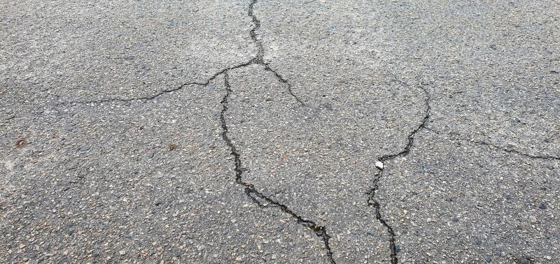Driveway Cracks Repair Service